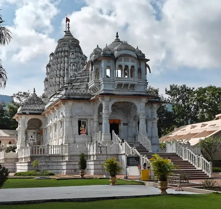 Best Shri Gajanan Maharaj Sansthan